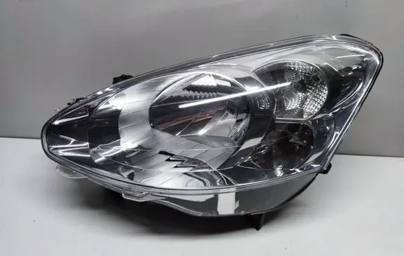Peugeot Partner Headlight/headlamp