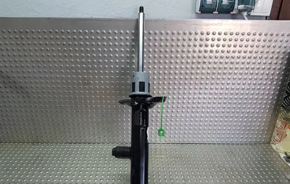 Audi Q4 e-tron Front shock absorber/damper S27705005 1EA413032N