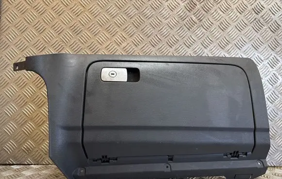 Volkswagen Golf V Glove box 1K1857290