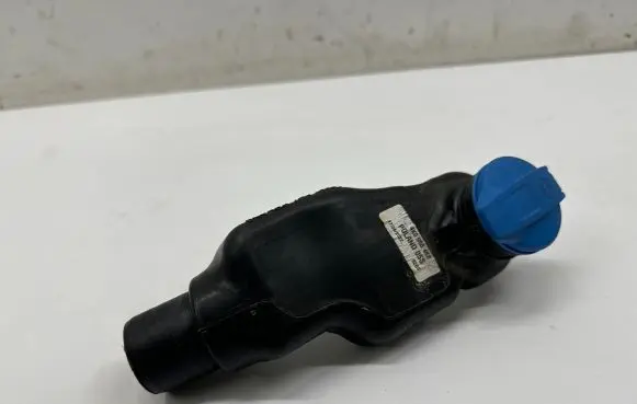 Audi A6 S6 C8 4K Window washer liquid tank fill tube 4K0955462