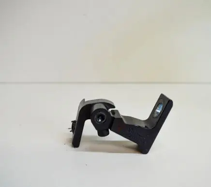 Rear door upper hinge