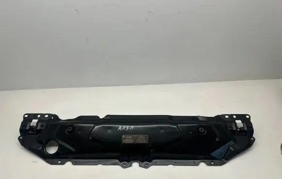 BMW 5 E60 E61 Top upper radiator support slam panel 7033741 11287310 AIM904S112