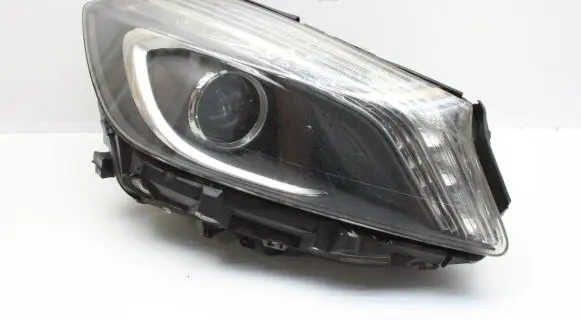 Mercedes-Benz A W176 Headlight/headlamp A1768202061