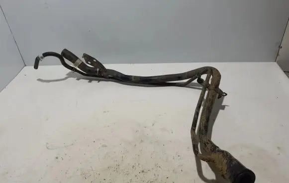 Fuel tank filler neck pipe