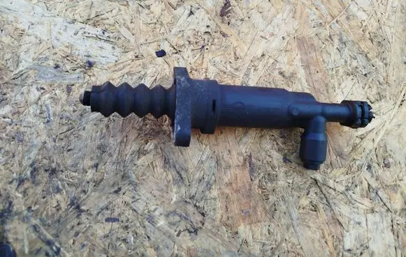 Mini Cooper Countryman R60 Clutch slave cylinder 6798372