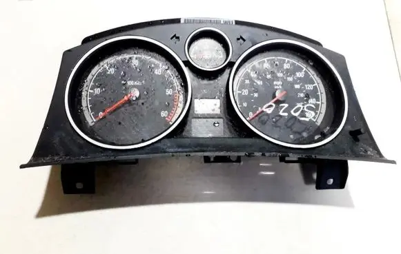 Opel Zafira B Speedometer (instrument cluster) 13308976 a2c53085860
