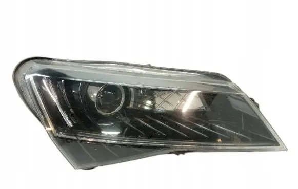 Skoda Superb B8 (3V) Headlight/headlamp 3V1941016A