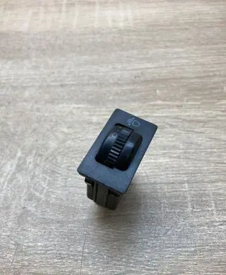 Toyota Corolla Verso AR10 Headlight level height control switch 8415202021