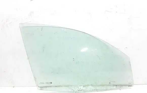 Ford Fusion Front door window glass four-door