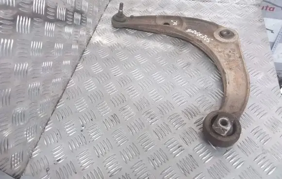 Renault Safrane Front lower control arm/wishbone 