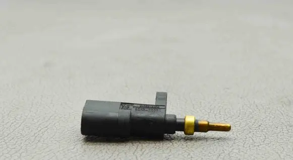 Coolant temperature sensor
