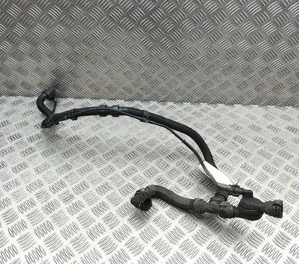 Peugeot 3008 II Engine coolant pipe/hose 9822414680 9839789980