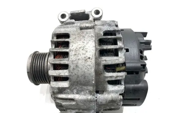 Volkswagen Arteon Generator/alternator 06K903015D