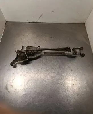 Mitsubishi Outlander Front wiper linkage and motor 1593001052