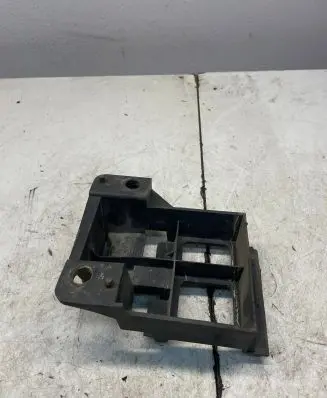 Mercedes-Benz Sprinter W906 Front bumper mounting bracket A9068850163