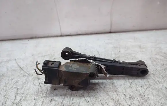 Land Rover Discovery 4 - LR4 Rear air suspension level height sensor AH225B732AB