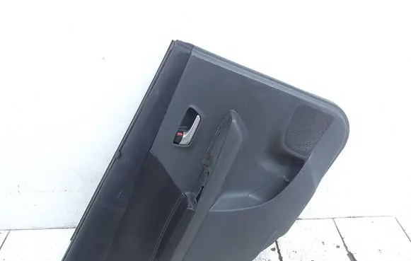 Toyota Prius+ (ZVW40) Rear door card panel trim 6764047470BO