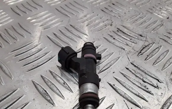 Nissan Titan Fuel injector 0280158007