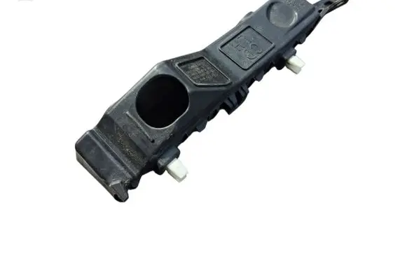 KIA Ceed Fender mounting bracket 86513J7000