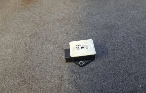 BMW 5 E60 E61 ESP acceleration yaw rate sensor 6770137 0265005622