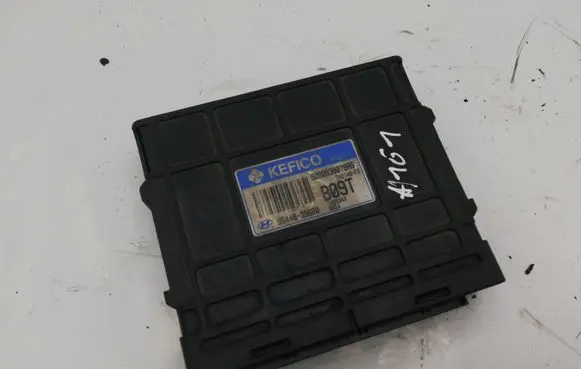 Hyundai Santa Fe Gearbox control unit/module 95440039680