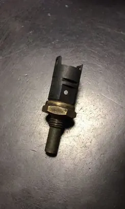 BMW 5 E39 Coolant temperature sensor 1703993