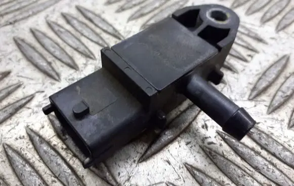 Fiat Bravo Air pressure sensor 55204352