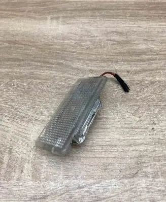BMW 7 F01 F02 F03 F04 Other interior light 6962039 07164121 WithPlug