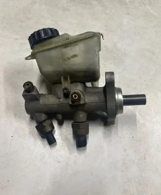 Volvo S60 Master brake cylinder 8646009