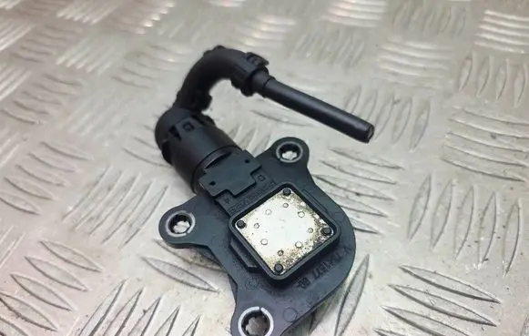 Mini One - Cooper Clubman R55 Camshaft speed sensor 7541677 V754167780