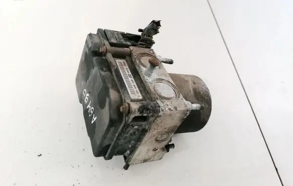 Nissan Almera N16 ABS Pump 0265800330 68310C0495