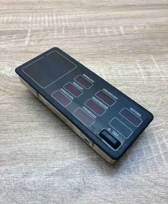 BMW 3 E30 On-board computer control switch 1368955 5KH00394900