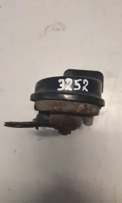 BMW 5 E39 Horn signal 703881157