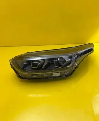 KIA Ceed Headlight/headlamp 92101J7500