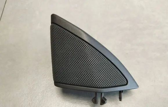 Mercedes-Benz CLS C218 X218 Front door speaker cover trim A2187200148 A2187200548