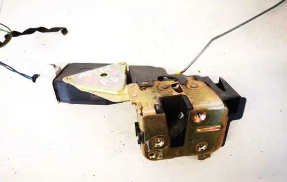 Mitsubishi Space Star Front door lock