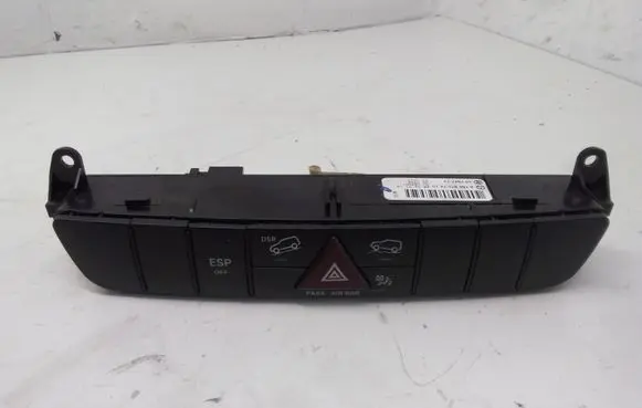 Mercedes-Benz ML W164 Hazard light switch A1648707410