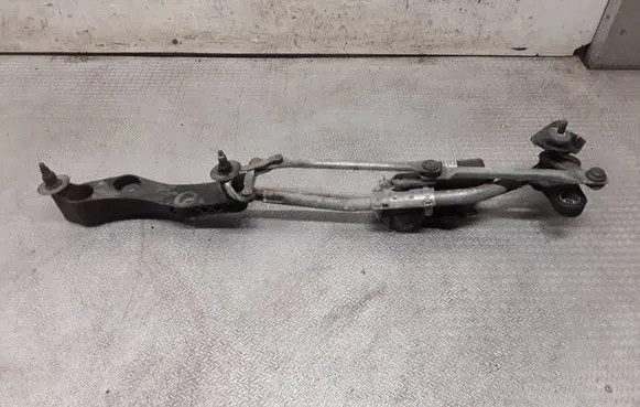 BMW 5 E60 E61 Front wiper linkage and motor 6987475