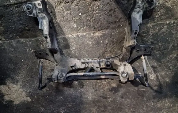 Mercedes-Benz A W169 Front subframe