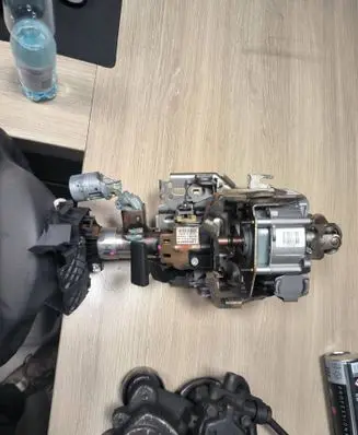 Renault Clio III Electric power steering pump 8200937929c