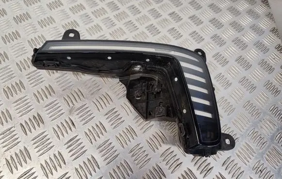 Audi Q7 4M LED Daytime headlight 4M0941055