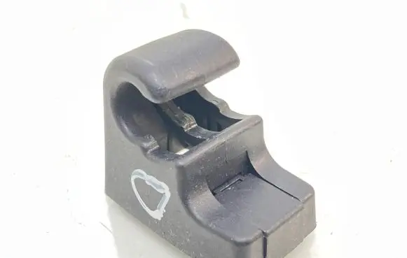 Sun visor clip/hook/bracket