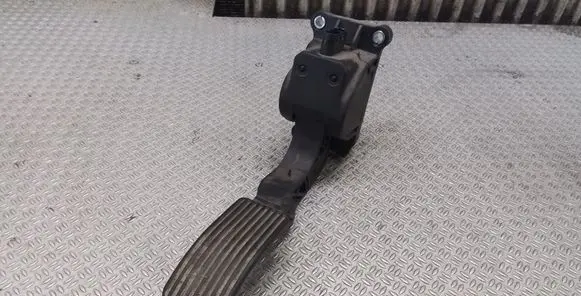 Mercedes-Benz Sprinter W906 Accelerator throttle pedal 0280755025