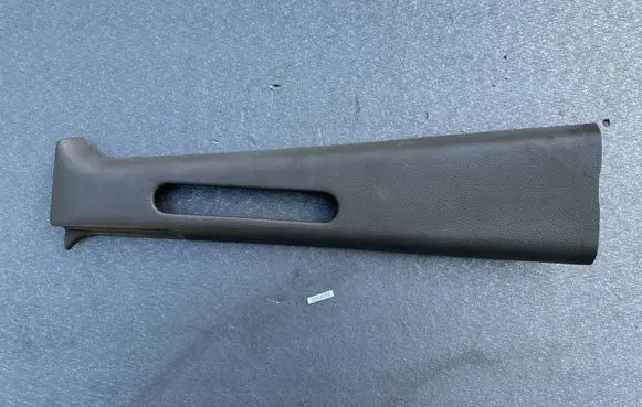 Mitsubishi Pajero (B) pillar trim (top) MB652665