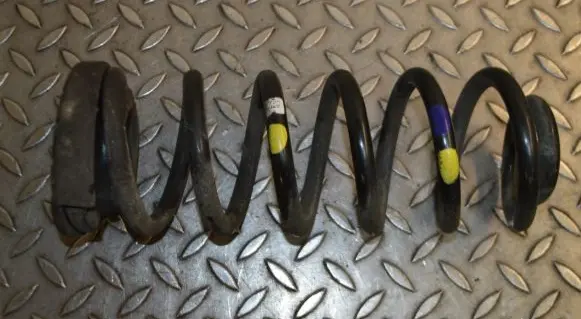 Hyundai Tucson TL Rear coil spring