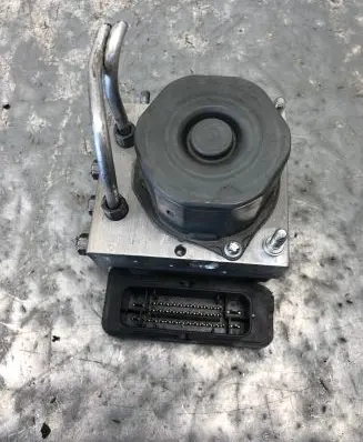 Smart ForFour II W453 ABS Pump A4539001205