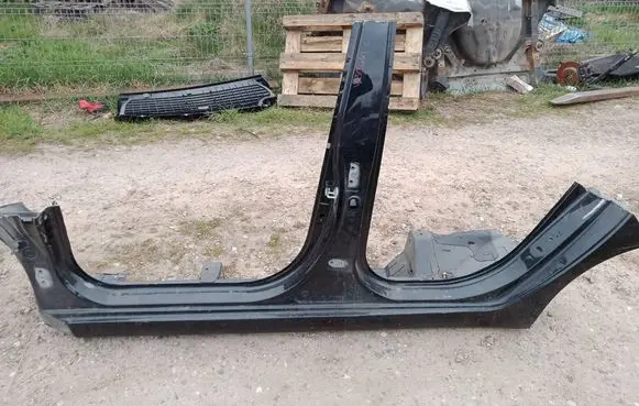KIA Venga Sill