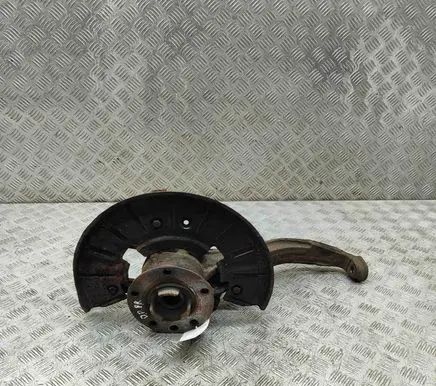 Volkswagen Touareg II Front wheel hub 7P6407246A