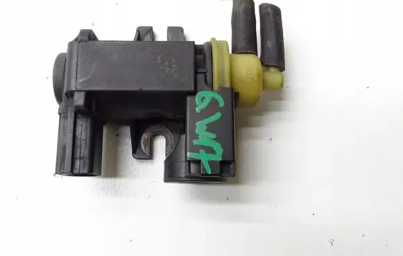 Audi A5 8T 8F Valve vacuum 8K0906627