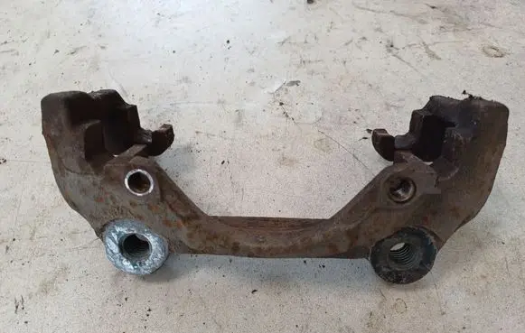 Opel Vectra C Front Brake Caliper Pad/Carrier 